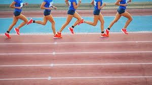 体育博弈里的“情绪复利崩塌”。（体育博弈中的情绪复利瓦解）